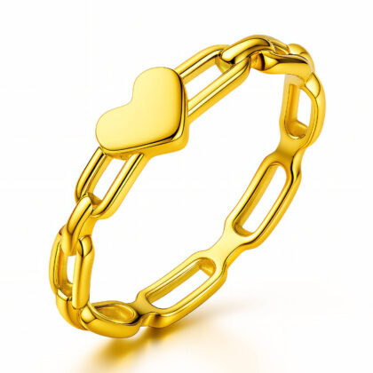 Gold paperclip chain ring with smooth heart detail
